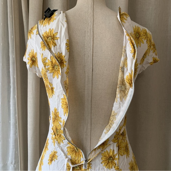 FOREVER 21 SUNFLOWER WHITE AND YELLOW MINI DRESS S - Picture 12 of 12